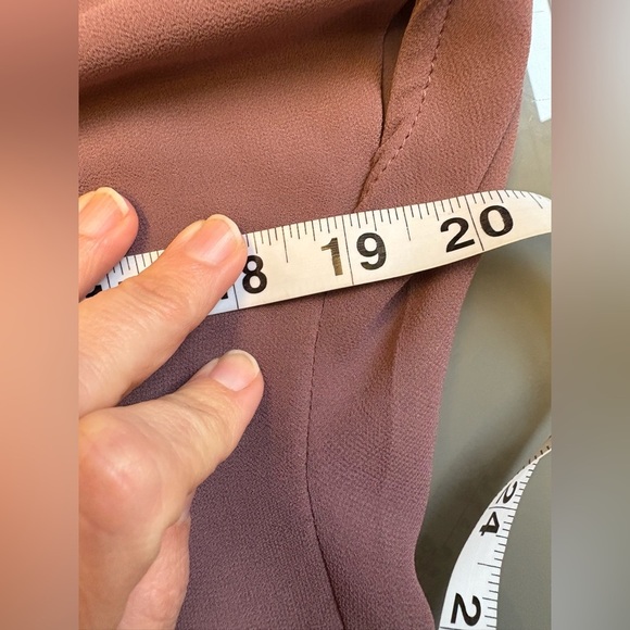 Naked Zebra Dusty Rose backless Short Sleeve Feminine Blouse women's size Small - Picture 7 of 8